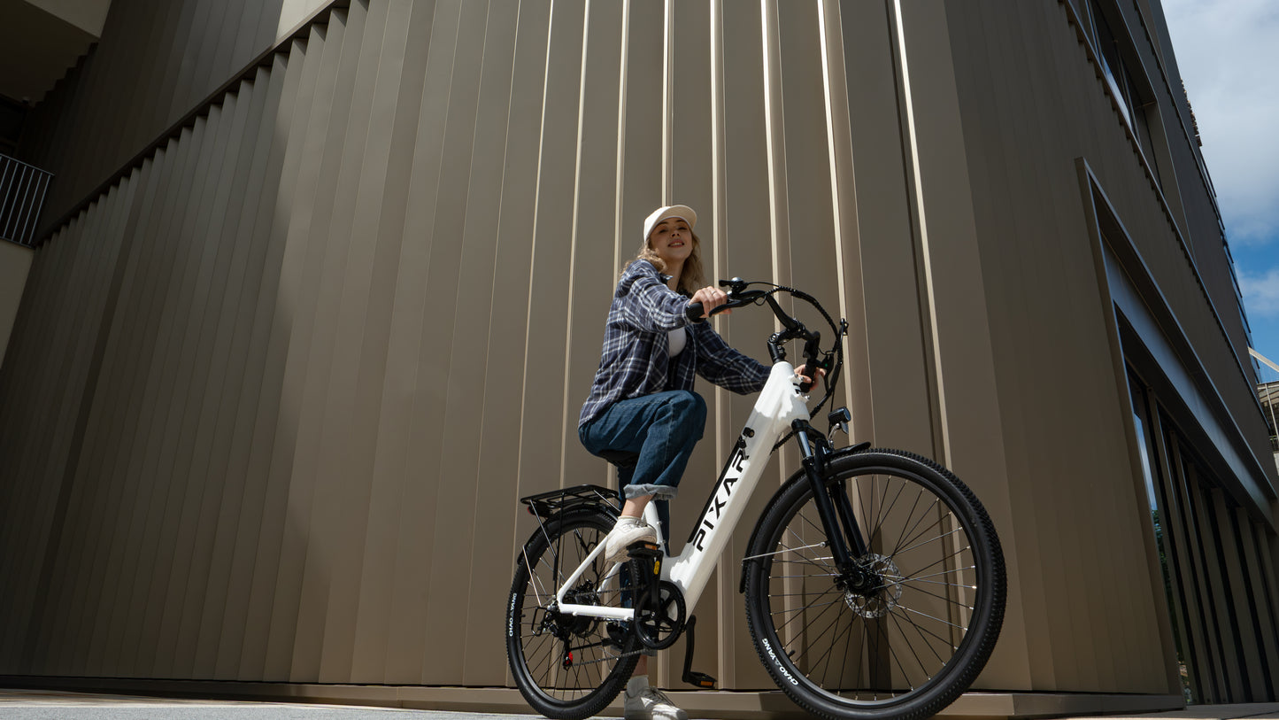 PIXAR Cruiser Electric Bike